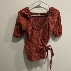 Old navy wrap top